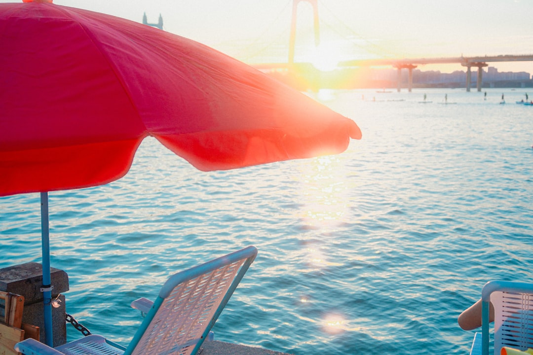 Best Beach Gear for Florida — What Locals Actually Bring