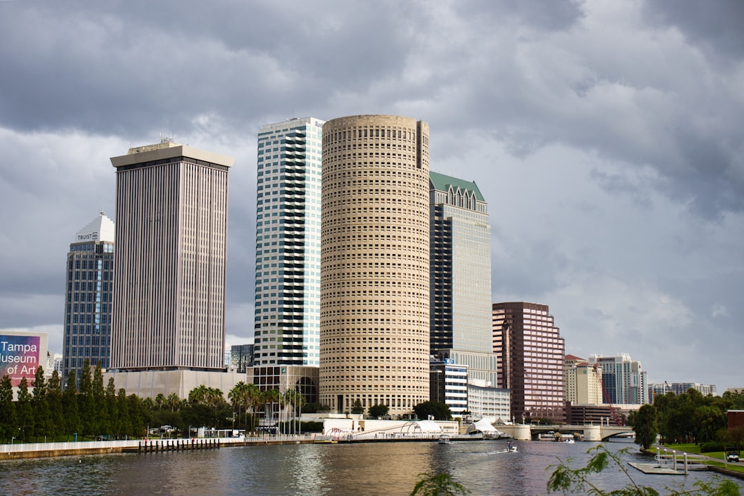 South Tampa vs St. Pete — Which Is Better for You?